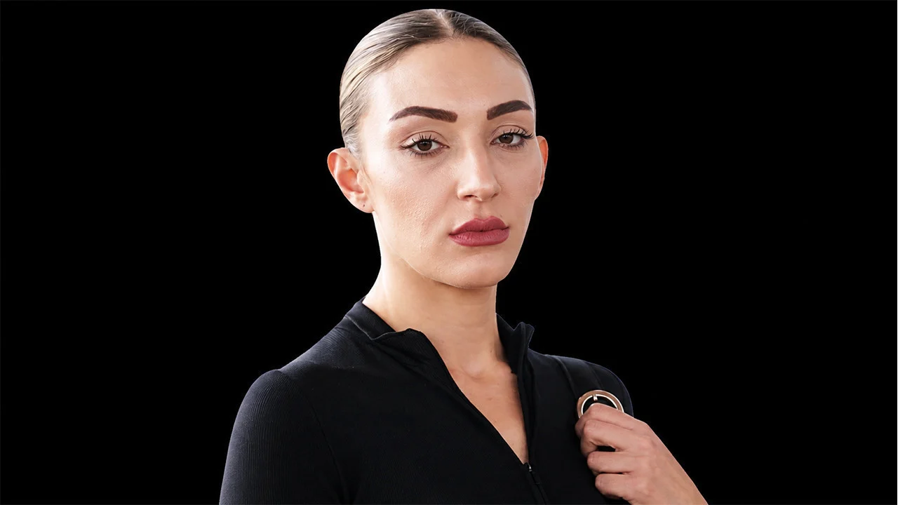 Şarkıcı Güllü’nün Kızı Tuğyan Ülkem Gülter hakkında hemşirelik dönemi için soruşturma başlatıldı