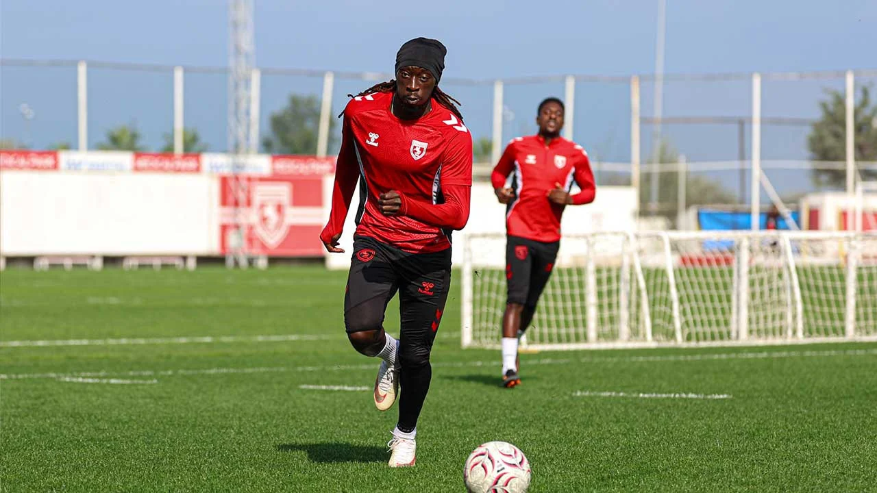 Samsunspor Başakşehir maçının hazırlıklarına devam etti