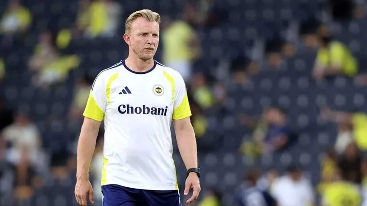 Dirk Kuyt’tan Greenwood açıklaması: ‘Grip olduğu için oynayamayacak’