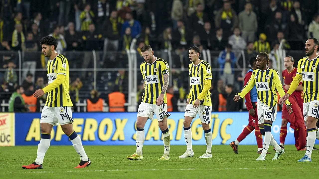 Fenerbahçe bu sezon öne geçtiği maçlarda 3. kez yenildi