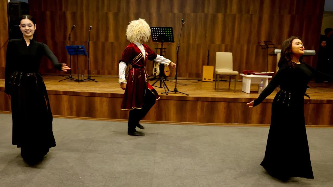Halime Hatun Kız Öğrenci Yurdu’nda müzik ve dans dolu unutulmaz akşam