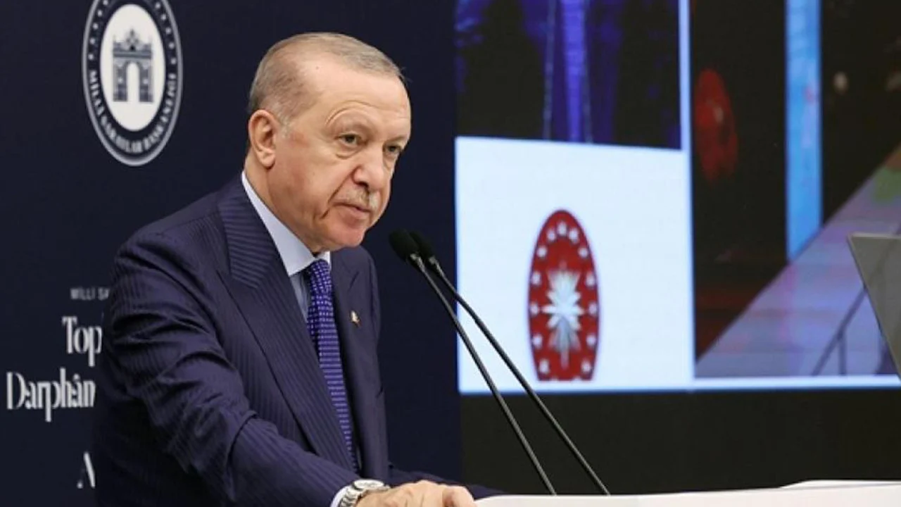 Emekliler ile ilgili yasal düzenlemeyi sene sonuna kadar hayata geçireceğiz